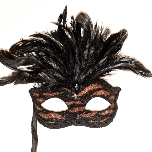 LAST ONE! Cateye Shimmer Fancy Masquerade Ball Mask on a Stick w Black Feathers - Picture 5 of 6